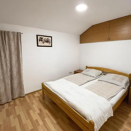 Em Szarajevó