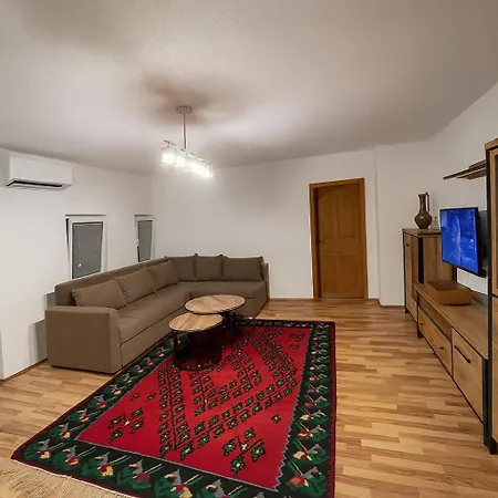 Em Apartman *